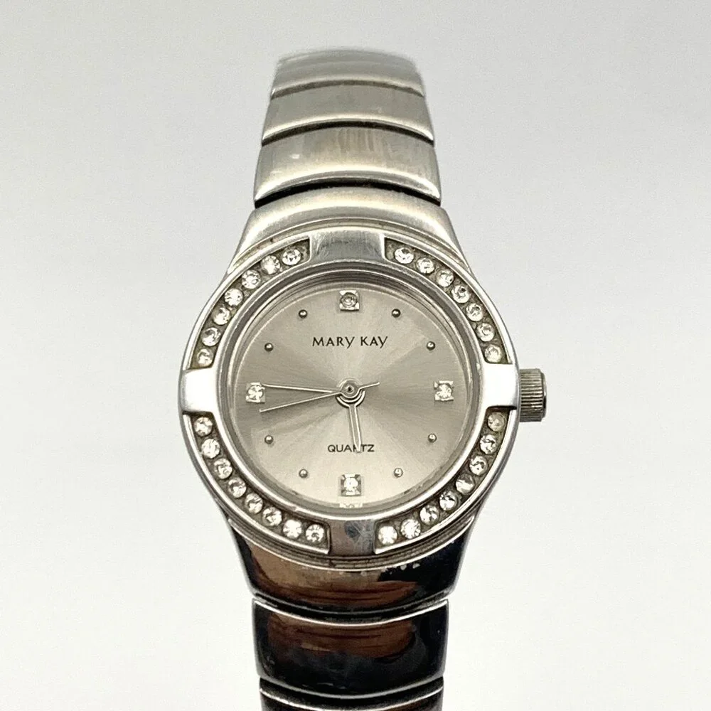 Mary Kay Silver Tone Watch Crystal Bezel 6.5" Wrist New Battery - Picture 1 of 15